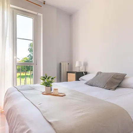 Parque De La Naturaleza De Cabarceno * La Cueva (Cantabria)